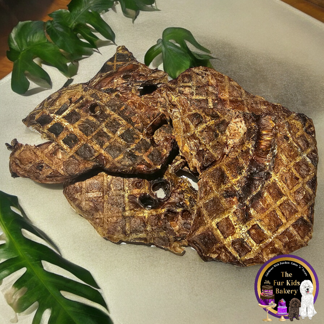 Australian Beef Crumble dog treat, slowly air dried in a HACCP, Safe Food & FDA accredited facility, chemical free, high protein, easy to break, perfect for training or meal toppers.